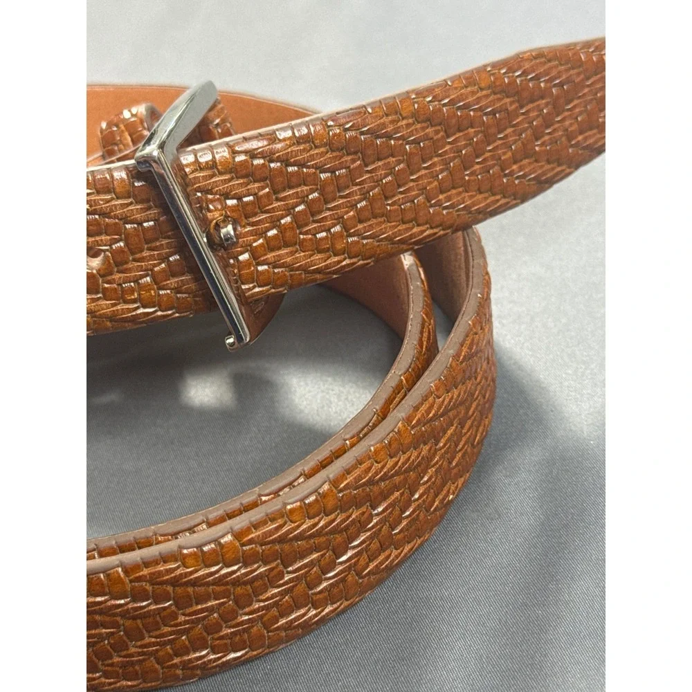 Tommy Bahama Mens Woven Embossed Leather Belt Brown 1101TM12 Size 36 NEW